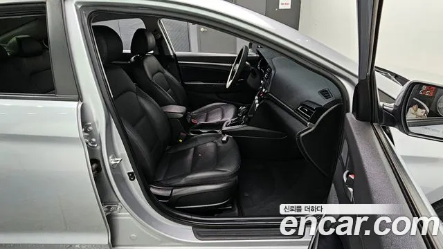 Hyundai The New Avante AD 2019 Серебристо-серый из Кореи, фото 4