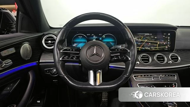 Mercedes-Benz E-Class W213 2022 Серый из Кореи, фото 4