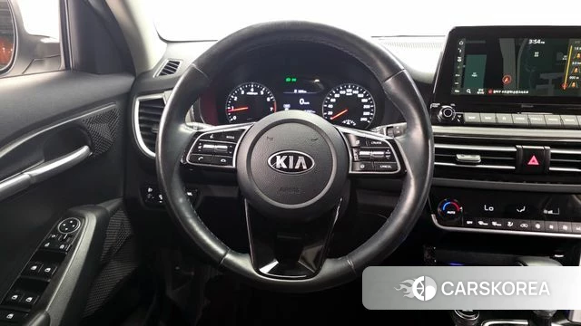 Kia Seltos 2021 Белый из Кореи, фото 4