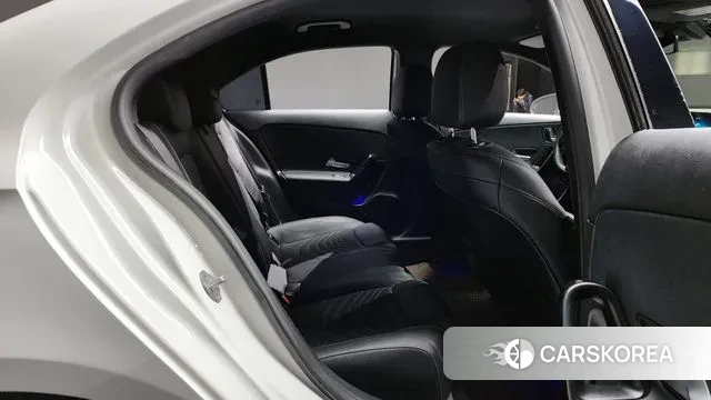 Mercedes-Benz A-Class W177 2020 Белый из Кореи, фото 4