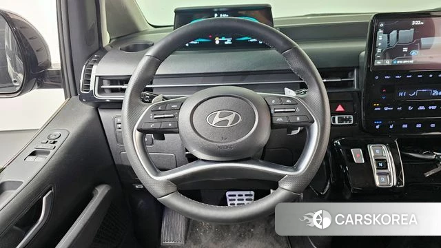 Hyundai Staria 2024 Серый из Кореи, фото 4