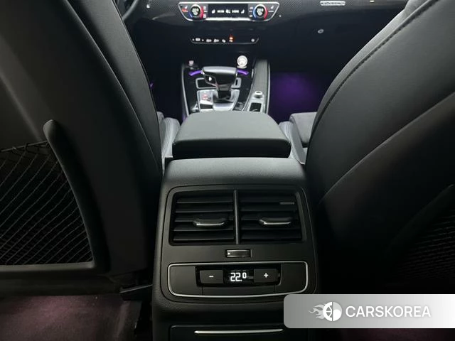 Audi A4L 2022 Белый из Китая, фото 4