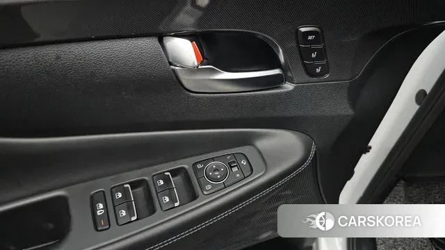 Hyundai The New Santa Fe 2021 Белый из Кореи, фото 4