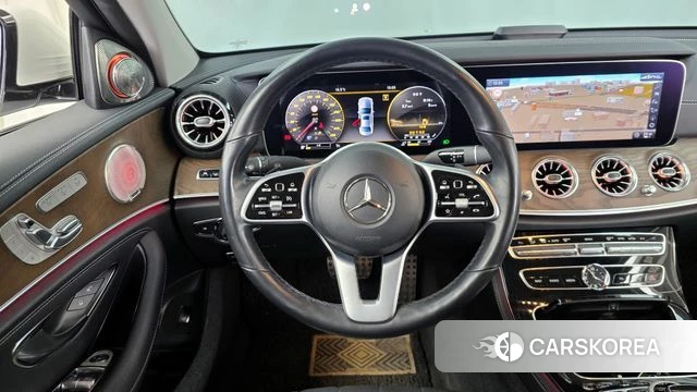 Mercedes-Benz E-Class W213 2019 Белый из Кореи, фото 4