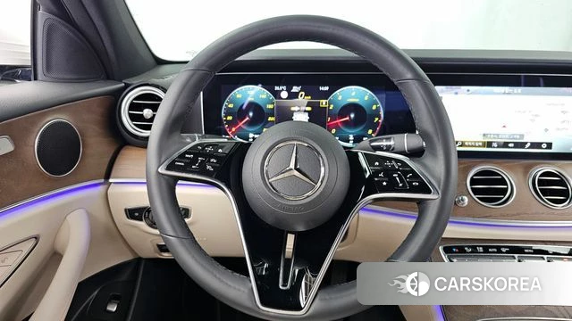 Mercedes-Benz E-Class W213 2021 Белый из Кореи, фото 4
