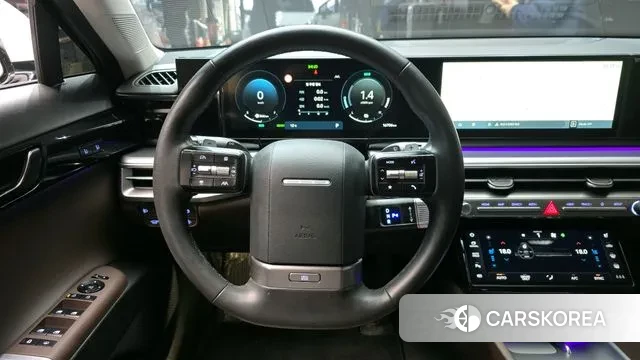 Hyundai Grandeur Hybrid (GN7) 2023 Белый из Кореи, фото 4