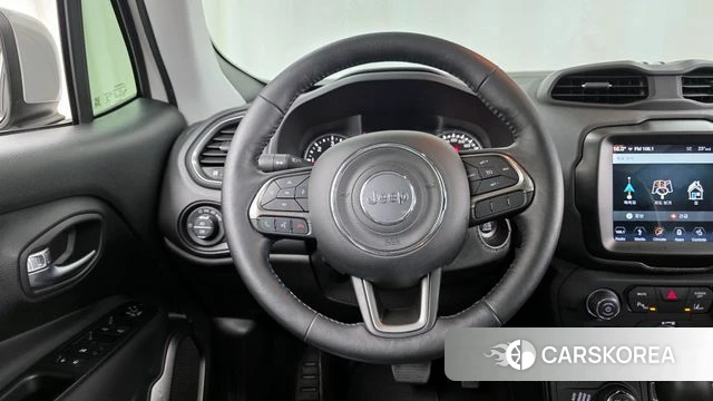 Jeep Renegade 2018 Белый из Кореи, фото 4
