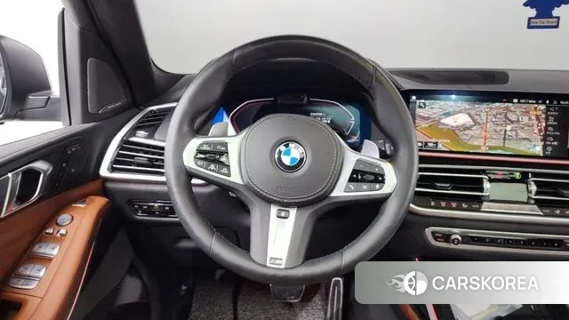 BMW X7 (G07) 2022 Черный из Кореи, фото 4