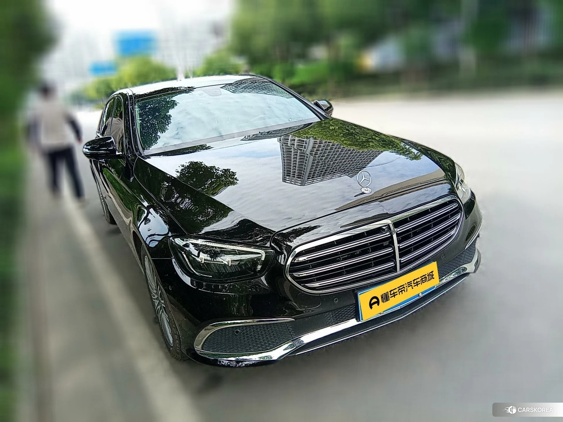 Mercedes-Benz E-class 2023 Черный из Китая, фото 4