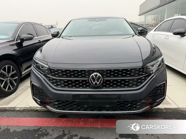 Volkswagen Passat 2021 Черный из Китая, фото 4