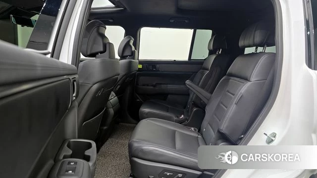 Hyundai Santa Fe (MX5) 2024 Белый из Кореи, фото 4