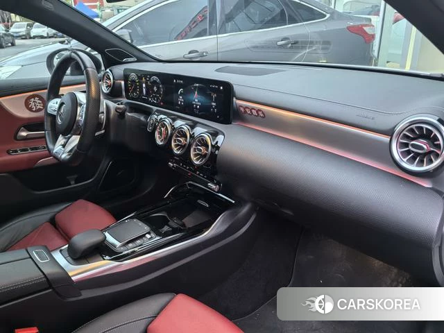 Mercedes-Benz Class A AMG (imported) 2021 Белый из Китая, фото 4