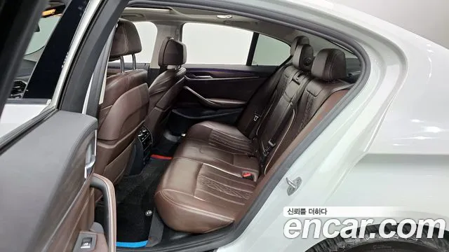 BMW 5 Series (G30) id 2395789 из Кореи 4