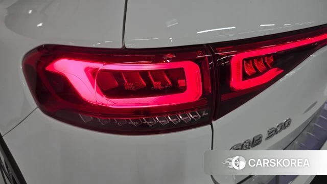Mercedes-Benz EQB X243 2023 Белый из Кореи, фото 4
