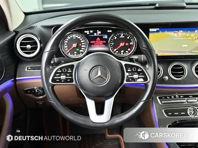 Mercedes-Benz E-Class W213 2018 Серый из Кореи, фото 4