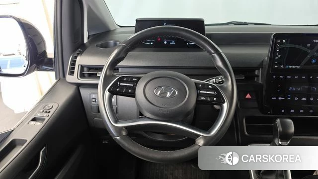 Hyundai Staria 2022 Серебристо-серый из Кореи, фото 4