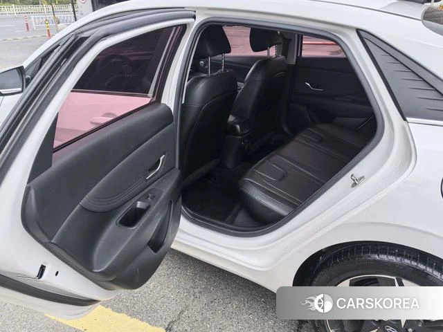 Hyundai Elantra 2021 Белый из Китая, фото 4
