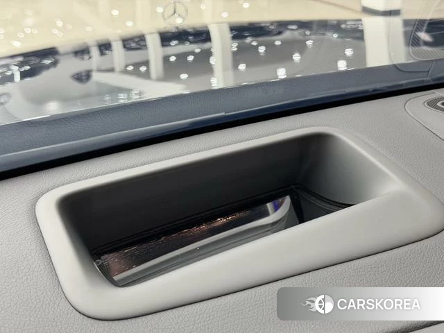 Mercedes-Benz S-class 2024 Черный из Китая, фото 4