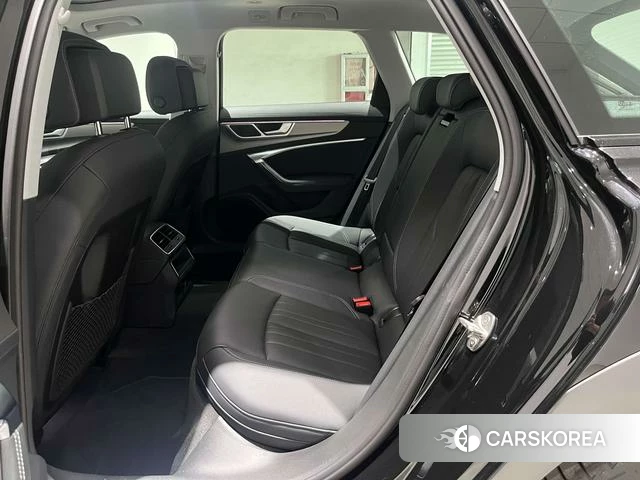Audi A6 (import) 2023 Черный из Китая, фото 4