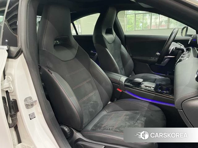 Mercedes-Benz CLA (import) 2022 Белый из Китая, фото 4