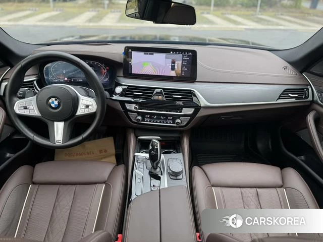 BMW 5 series 2023 Черный из Китая, фото 4