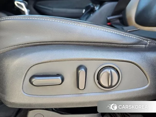 Chevrolet (GM Daewoo) Trailblazer 2021 Белый из Кореи, фото 4