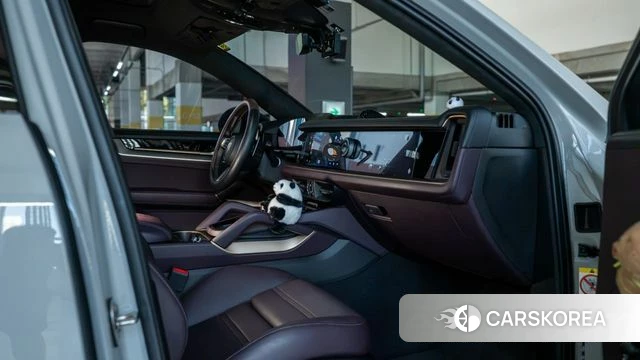 Porsche Cayenne (PO536) 2025 Серебряный из Кореи, фото 4