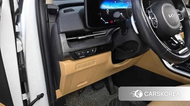 Kia Carnival 4th generation 2023 Белый из Кореи, фото 4