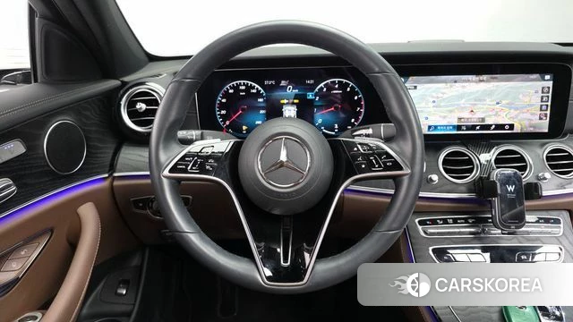 Mercedes-Benz E-Class W213 2021 Белый из Кореи, фото 4