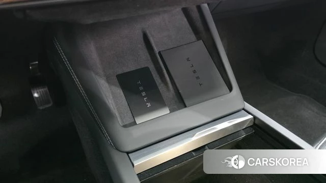 Tesla Model 3 2024 Красный из Кореи, фото 4