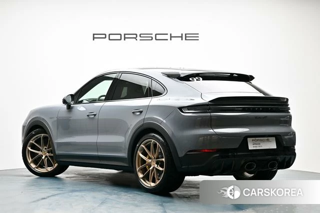 Porsche Cayenne Coupé 2024 Темно-серый из Китая, фото 4