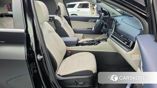Kia Sportage 5th Generation Hybrid 2023 Черный из Кореи, фото 4