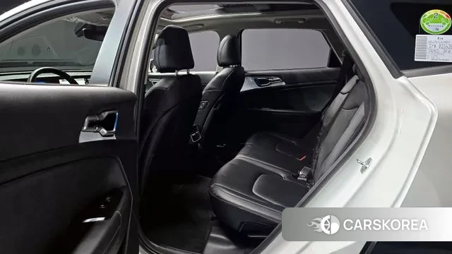 Kia Sportage 5th Generation 2021 Белый из Кореи, фото 4