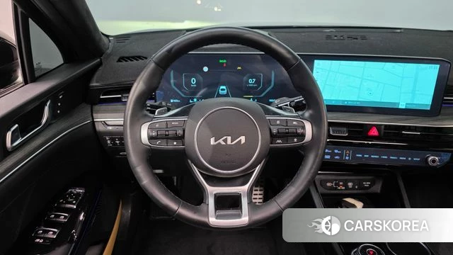 Kia The New K5 3rd generation 2023 Черный из Кореи, фото 4