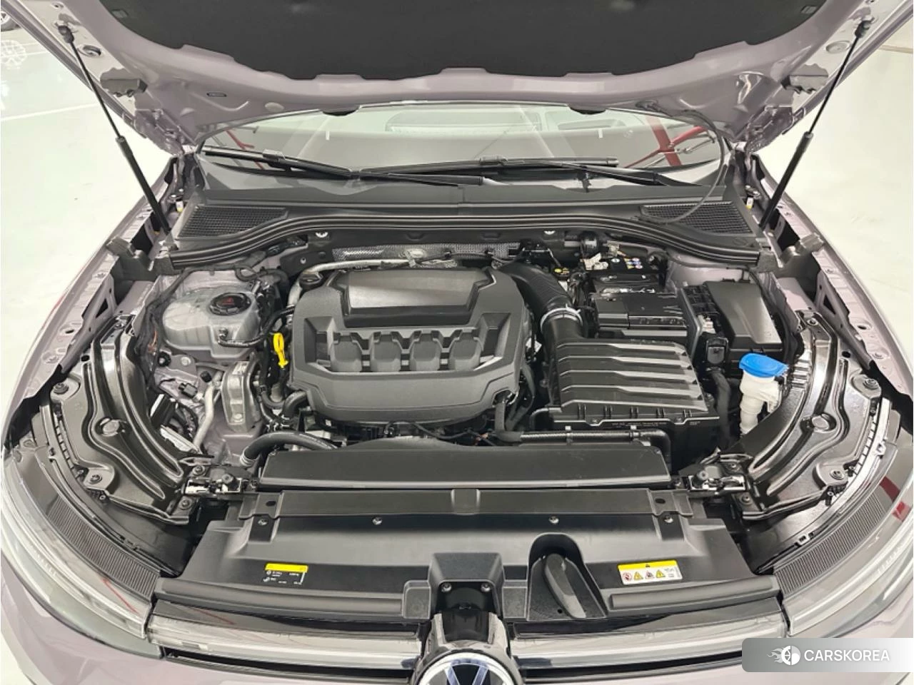 Volkswagen Passat 2024 Темно-серый из Китая, фото 4