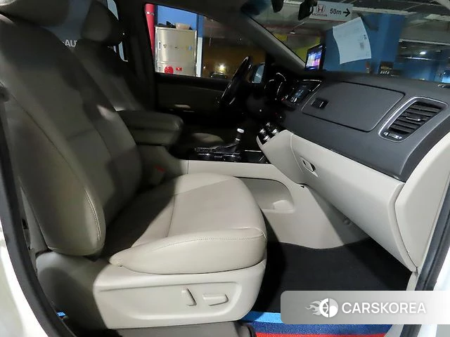 Kia The New Carnival 2019 Белый из Кореи, фото 4