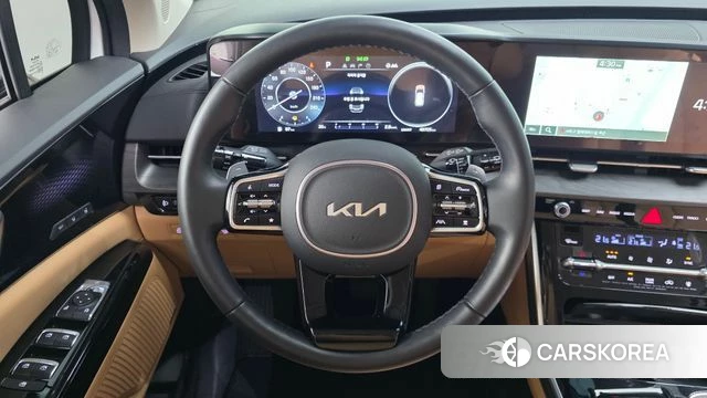 Kia Carnival 4th generation 2023 Белый из Кореи, фото 4