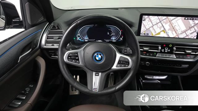 BMW iX3 2023 Серебряный из Кореи, фото 4