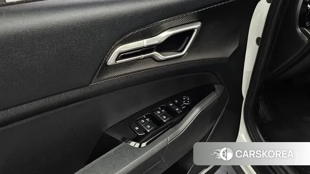 Kia Sportage 5th Generation 2022 Белый из Кореи, фото 4