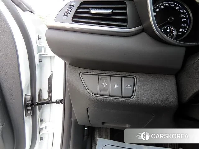 Genesis The New G70 2021 Белый из Кореи, фото 4