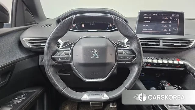 Peugeot 3008 second generation 2018 Белый из Кореи, фото 4