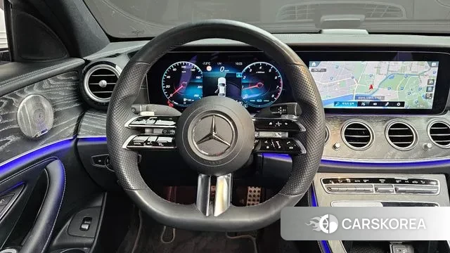 Mercedes-Benz E-Class W213 2022 Белый из Кореи, фото 4