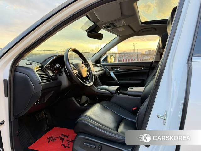 Honda Crown Road 2018 Белый из Китая, фото 4