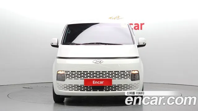 Hyundai Staria 2023 Белый из Кореи, фото 4