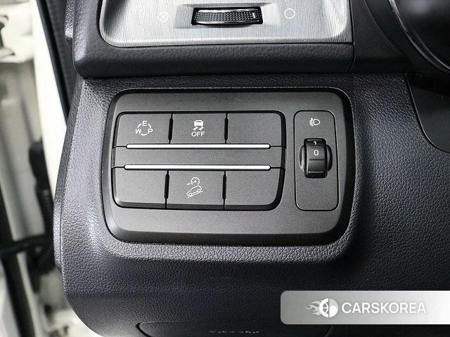 Ssangyong Tivoli Armor 2019 Белый из Кореи, фото 4