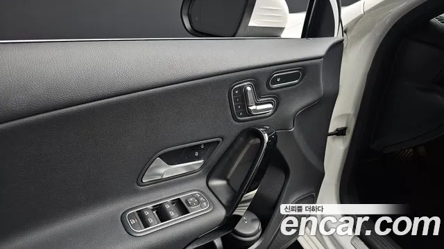 Mercedes-Benz A-Class W177 2020 Белый из Кореи, фото 4