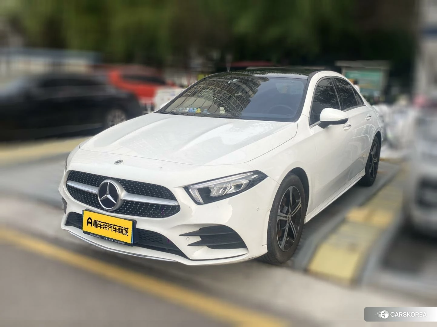 Mercedes-Benz Class A 2022 Белый из Китая, фото 4