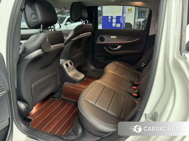 Mercedes-Benz E-class 2021 Белый из Китая, фото 4