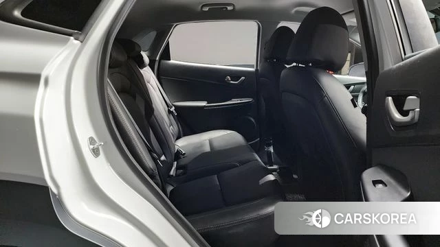 Hyundai Kona 2018 Белый из Кореи, фото 4