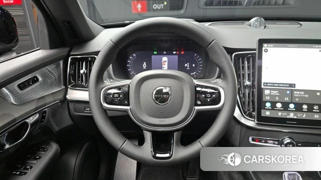 Volvo XC90 second Generation 2026 Черный из Кореи, фото 4